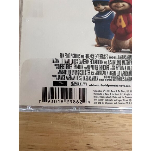 Alvin And The Chipmunks Soundtrack CD 2007 Razor & Tie Family Music Pre-Owned - Picture 3 of 4